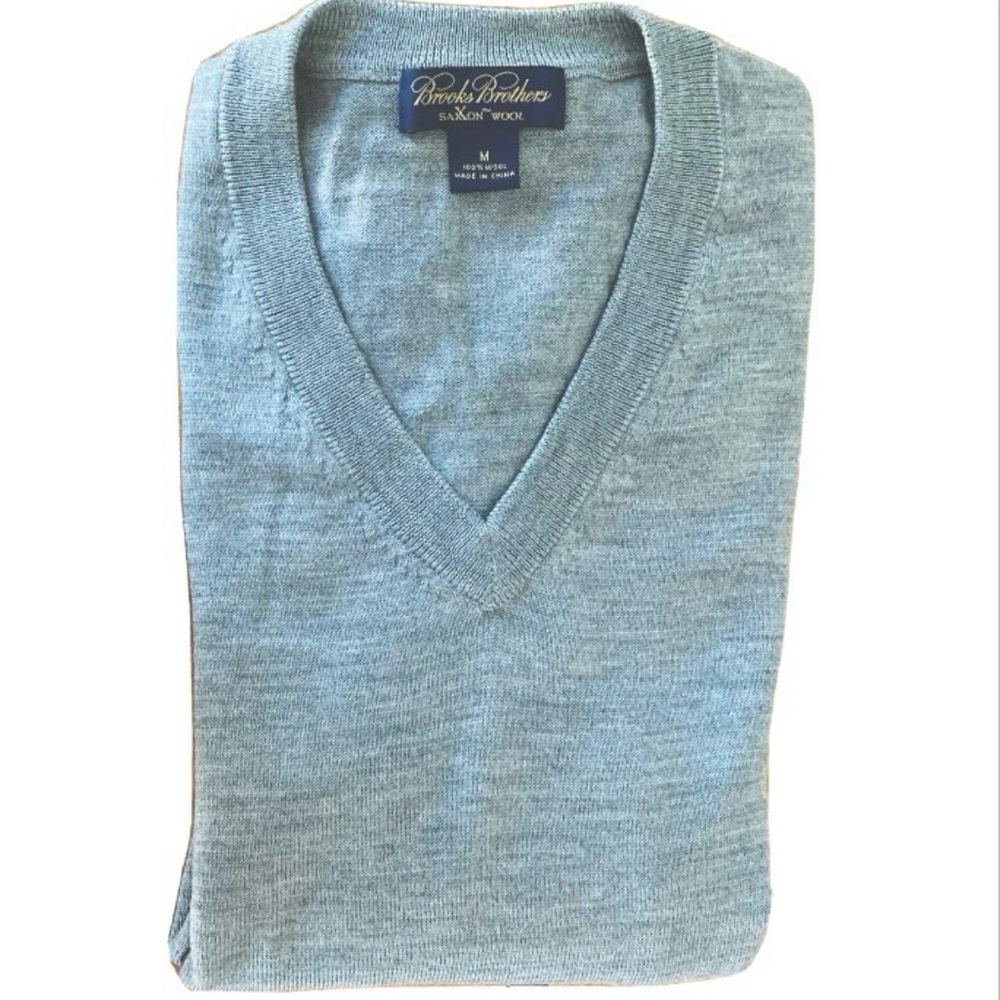 Brooks Brothers Men’s L/S Lambswool V-Neck Knit Sweater England Size M Like New!